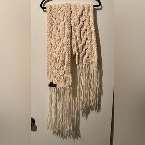 Banana Republic Ivory Knit Scarf